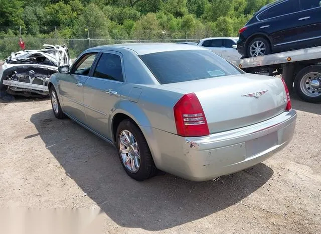 2C3AA63H15H153953 2005 2005 Chrysler 300C 3