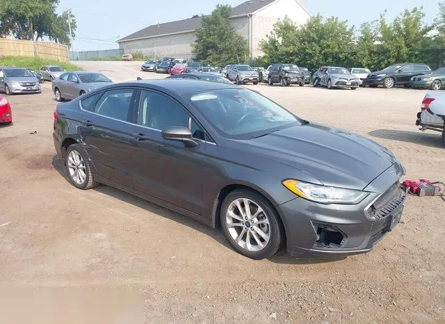 3FA6P0H70KR265839 2019 2019 Ford Fusion- SE 1