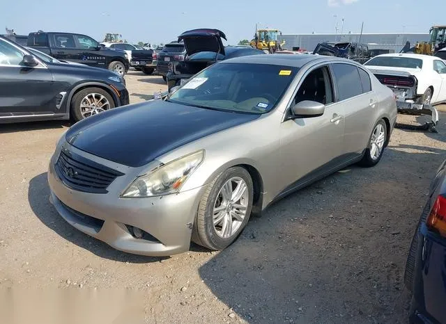 JNKCV61E09M305577 2009 2009 Infiniti G37- Journey 2