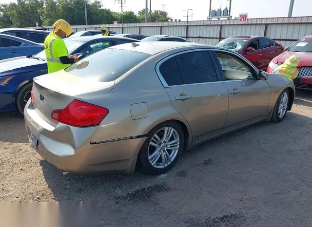 JNKCV61E09M305577 2009 2009 Infiniti G37- Journey 4