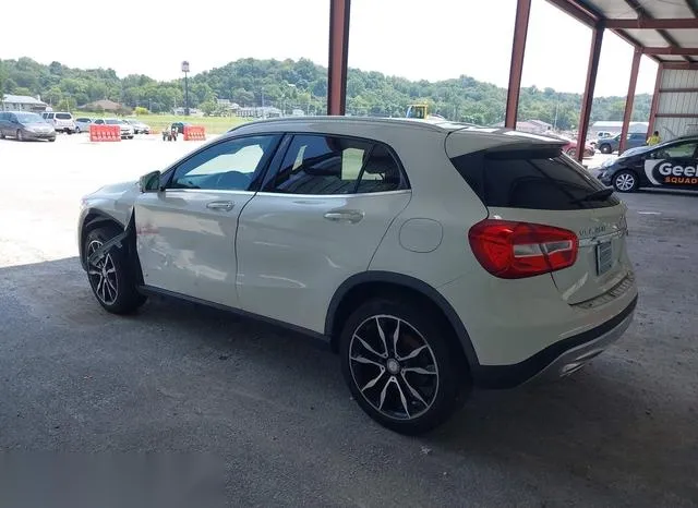 WDCTG4GB5HJ349873 2017 2017 Mercedes-Benz GLA 250- 4Matic 3