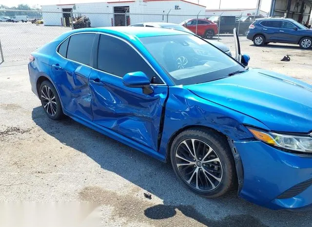 4T1B11HK6JU002536 2018 2018 Toyota Camry- SE 6