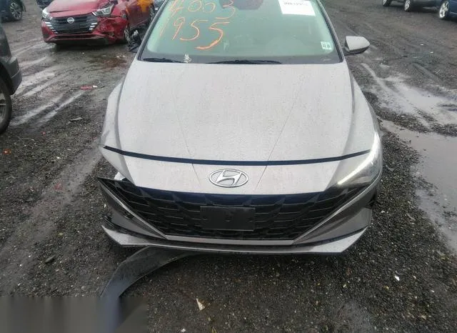 KMHLM4AG3MU066007 2021 2021 Hyundai Elantra- Sel 6