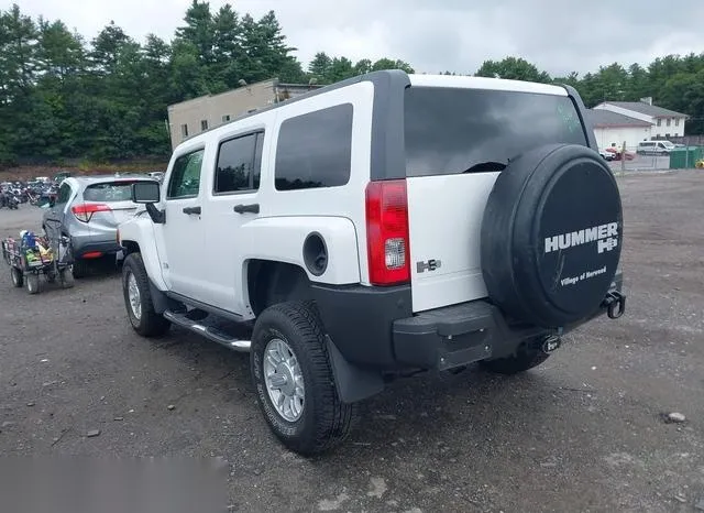 5GTMNGEE0A8122658 2010 2010 Hummer H3- SUV 3