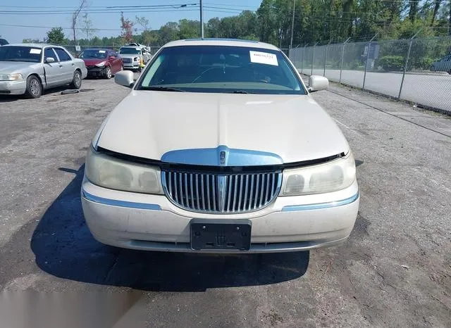 1LNHM83W7YY913904 2000 2000 Lincoln Town Car- Cartier 6