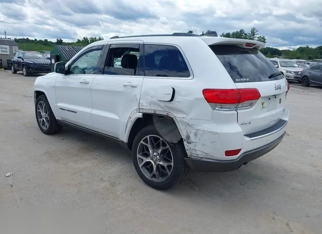 1C4RJFBG6JC327004 2018 2018 Jeep Grand Cherokee- Sterling Ed 3