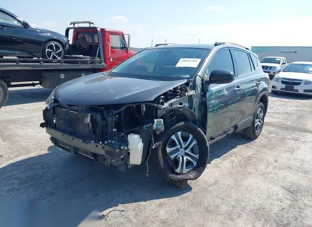 JTMZFREV2JJ166532 2018 2018 Toyota RAV4- LE 6