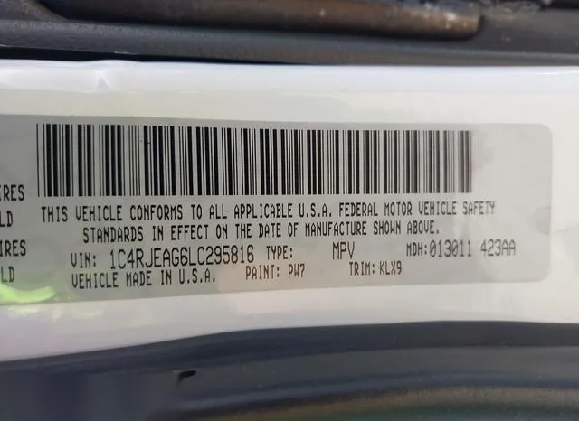 1C4RJEAG6LC295816 2020 2020 Jeep Grand Cherokee- Altitude 4X2 9