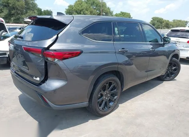 5TDCZRAH6NS126010 2022 2022 Toyota Highlander- L 4