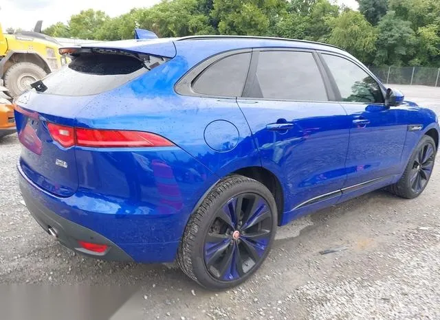 SADCL2EV4JA245842 2018 2018 Jaguar F-Pace- 35T R-Sport 4