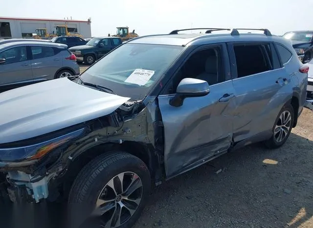 5TDGZRAH6MS084518 2021 2021 Toyota Highlander- Xle 6