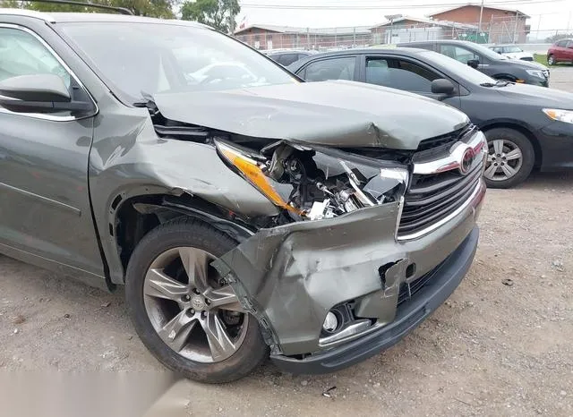 5TDDKRFHXFS139975 2015 2015 Toyota Highlander- Limited/Ltd 6