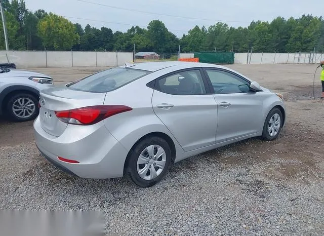 5NPDH4AE9GH703671 2016 2016 Hyundai Elantra- SE 4