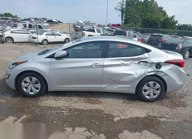 5NPDH4AE9GH703671 2016 2016 Hyundai Elantra- SE 6