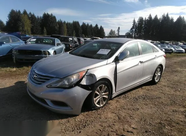 5NPEB4AC4BH005725 2011 2011 Hyundai Sonata- Gls 2