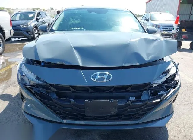 KMHLM4AG0NU253626 2022 2022 Hyundai Elantra- Sel 6