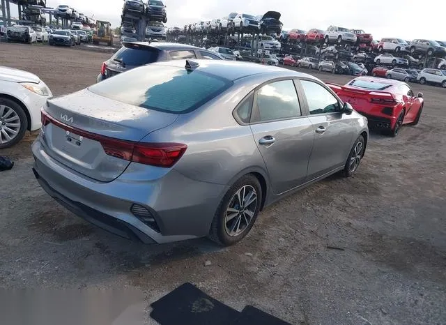 3KPF24AD2RE774378 2024 2024 KIA Forte- Lxs 4