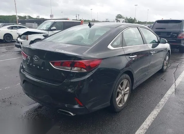 5NPE34AF0JH597081 2018 2018 Hyundai Sonata- Sel 4