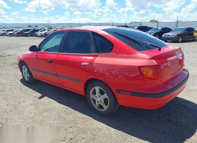 KMHDN55D11U027743 2001 2001 Hyundai Elantra- GT 3