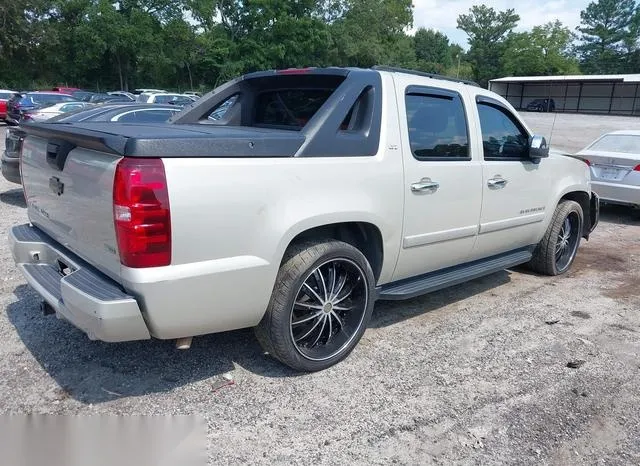 3GNEC12027G188341 2007 2007 Chevrolet Avalanche 1500- Ltz 4