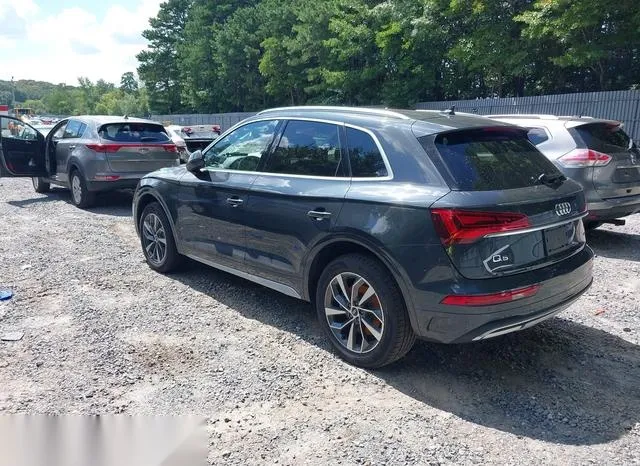 WA1AAAFY2M2126336 2021 2021 Audi Q5- Premium 45 Tfsi Quattro 3