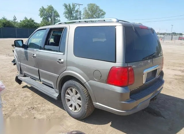 5LMFU28R73LJ24971 2003 2003 Lincoln Navigator 3