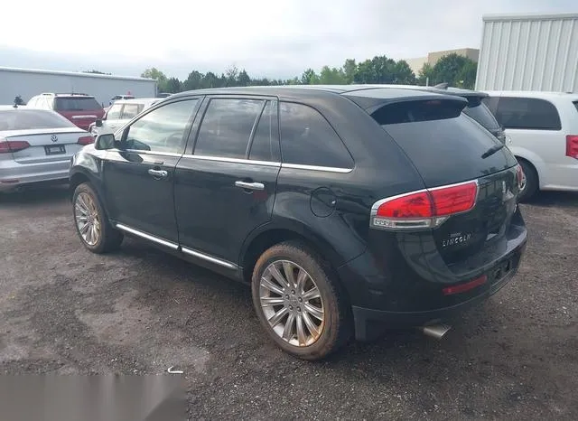 2LMDJ6JK6DBL07565 2013 2013 Lincoln MKX 3