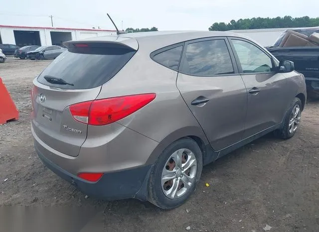 KM8JT3AB2CU522067 2012 2012 Hyundai Tucson- GL 4