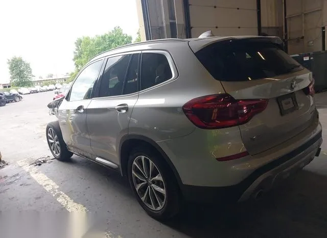 5UXTR9C55JLD90139 2018 2018 BMW X3- Xdrive30I 3