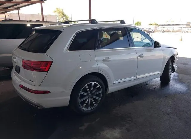 WA1LHAF76HD040341 2017 2017 Audi Q7- 2-0T Premium 4