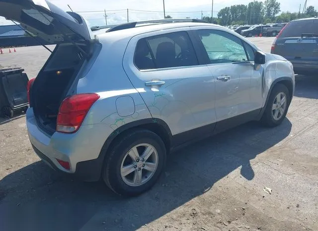 KL7CJLSB1LB006065 2020 2020 Chevrolet Trax- Fwd Lt 4