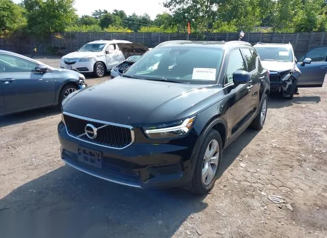 YV4162UK5L2323704 2020 2020 Volvo XC40- T5 Momentum 2