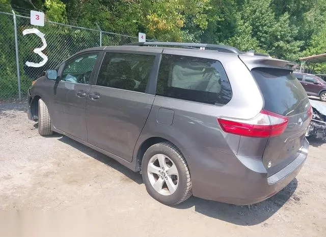 5TDKZ3DC8JS926634 2018 2018 Toyota Sienna- Le 8 Passenger 3