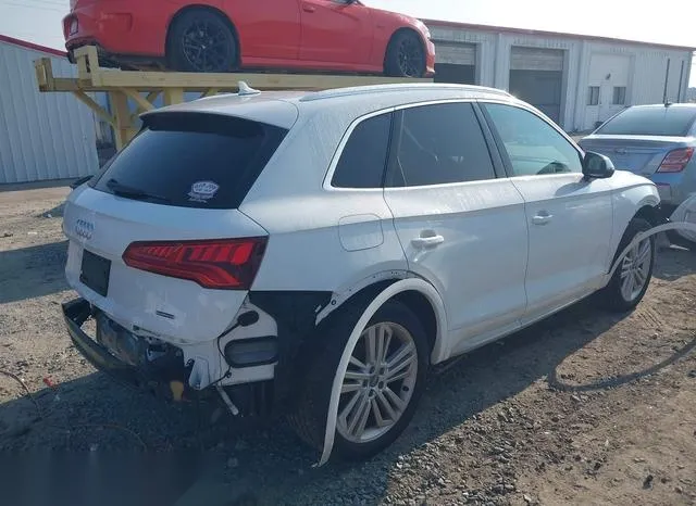 WA1BNAFY3K2028714 2019 2019 Audi Q5- 45 Premium 4