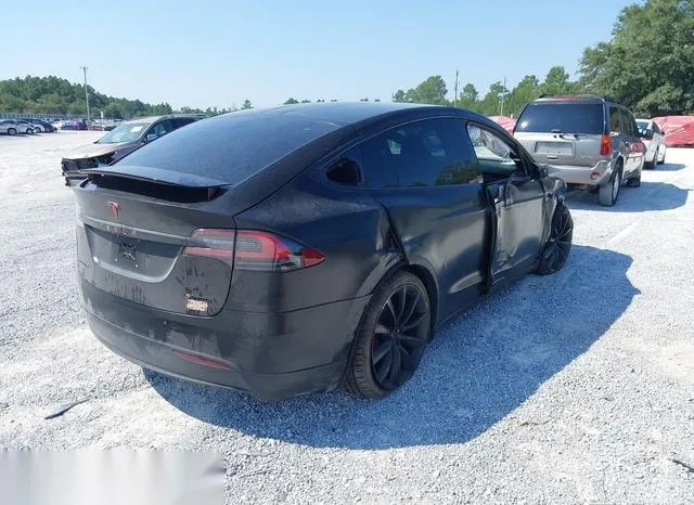 5YJXCAE29JF100400 2018 2018 Tesla Model X- 100D/75D/P100D 4