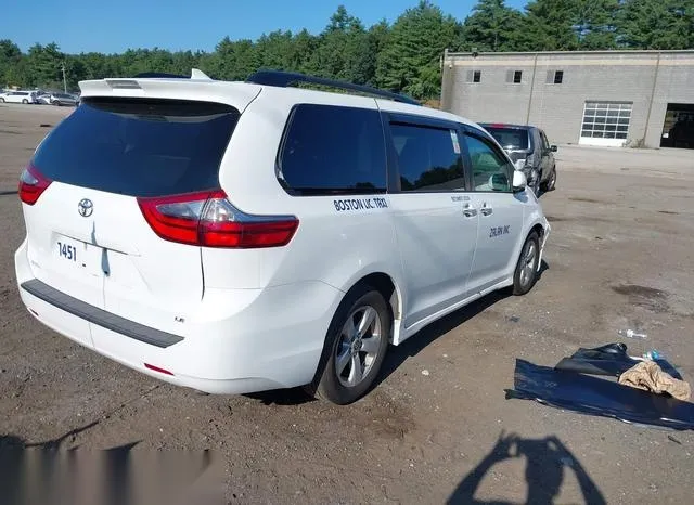 5TDKZ3DC0LS085007 2020 2020 Toyota Sienna- LE 4