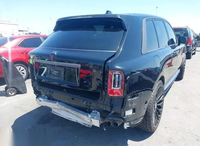 SLATV4C07LU200900 2020 2020 Rolls-Royce Cullinan 6