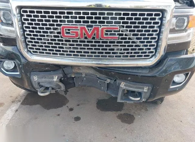 1GT12UEYXHF218492 2017 2017 GMC Sierra- 2500hd Denali 6