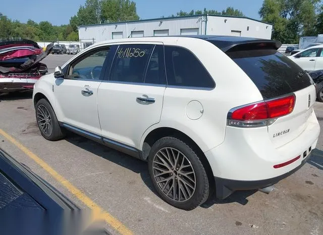 2LMDJ8JK4DBL12405 2013 2013 Lincoln MKX 3