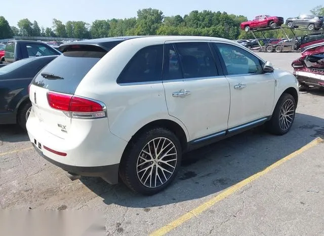 2LMDJ8JK4DBL12405 2013 2013 Lincoln MKX 4