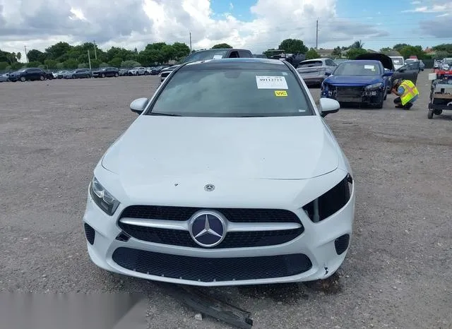 WDD3G4EB3KW019142 2019 2019 Mercedes-Benz A 220 6