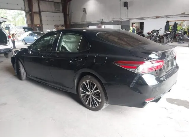 JTNB11HK4J3004453 2018 2018 Toyota Camry- SE 3