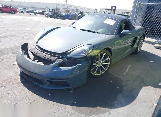 WP0CA2A83JS210916 2018 2018 Porsche 718 Boxster 2