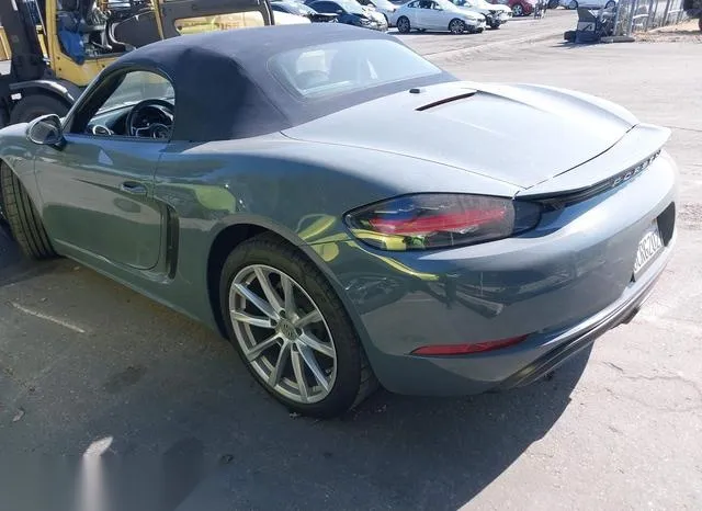 WP0CA2A83JS210916 2018 2018 Porsche 718 Boxster 3