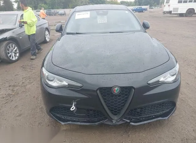 ZARFANAN2K7621741 2019 2019 Alfa Romeo Giulia- Sport Awd 6