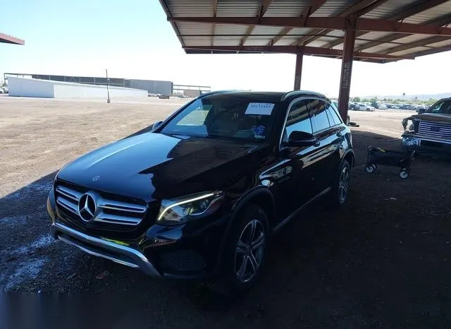 WDC0G4KB1KF640102 2019 2019 Mercedes-Benz GLC 300- 4Matic 2