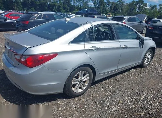 5NPEB4AC0DH612126 2013 2013 Hyundai Sonata- Gls 4