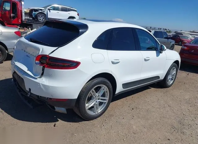 WP1AA2A53HLB05938 2017 2017 Porsche Macan 4