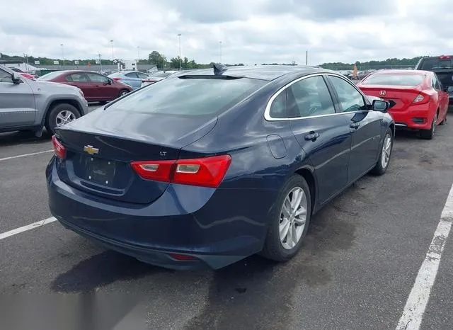 1G1ZD5ST8JF190122 2018 2018 Chevrolet Malibu- LT 4