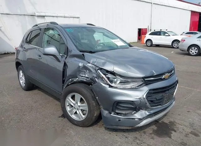 3GNCJLSB5LL281950 2020 2020 Chevrolet Trax- Fwd Lt 6